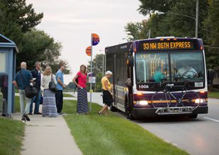 Local bus service in DSM USA Local bus service in DSM USA